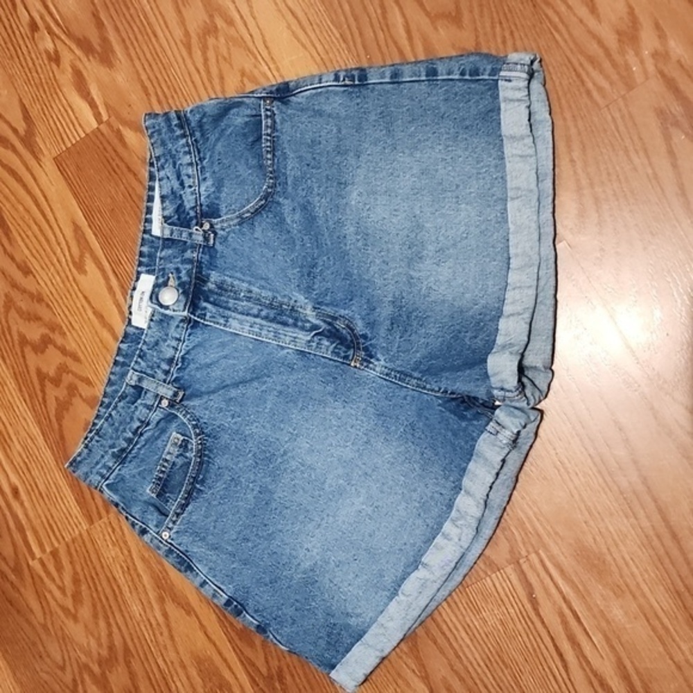 Cotton on high waisted shorts‎ size 8